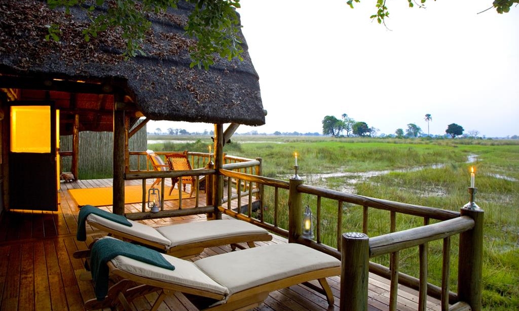 Belmond Eagle Island Lodge.jpg