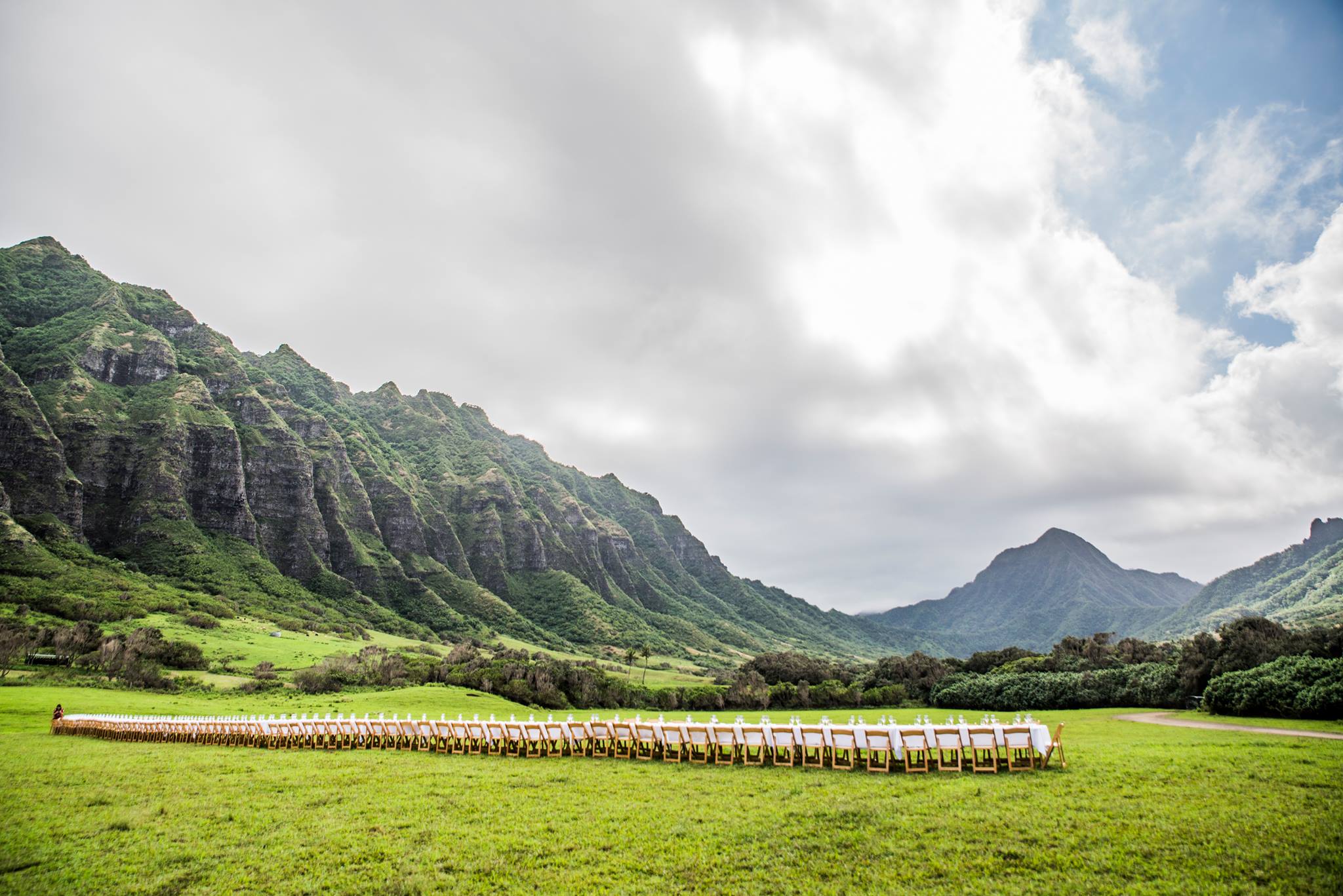 Set up an unforgettable dining experience with Outstanding in the Field