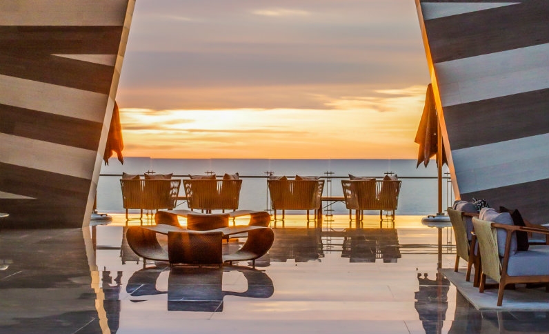 lobby-amanecer-grand-velas-los-cabos.jpg