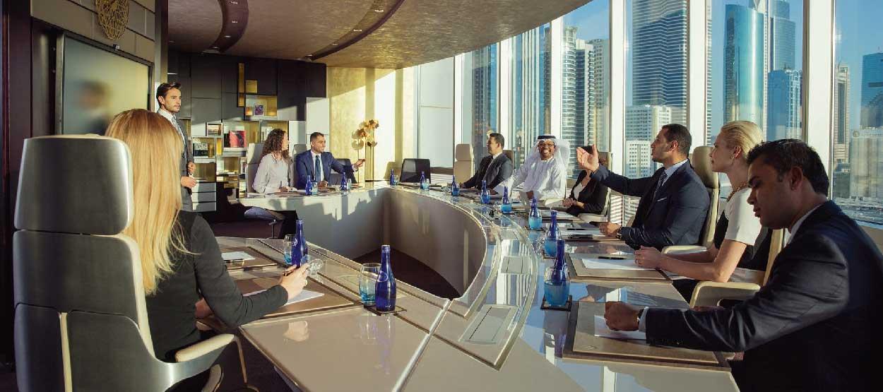 jumeirah-emirates-towers---business-meeting---hero.jpg