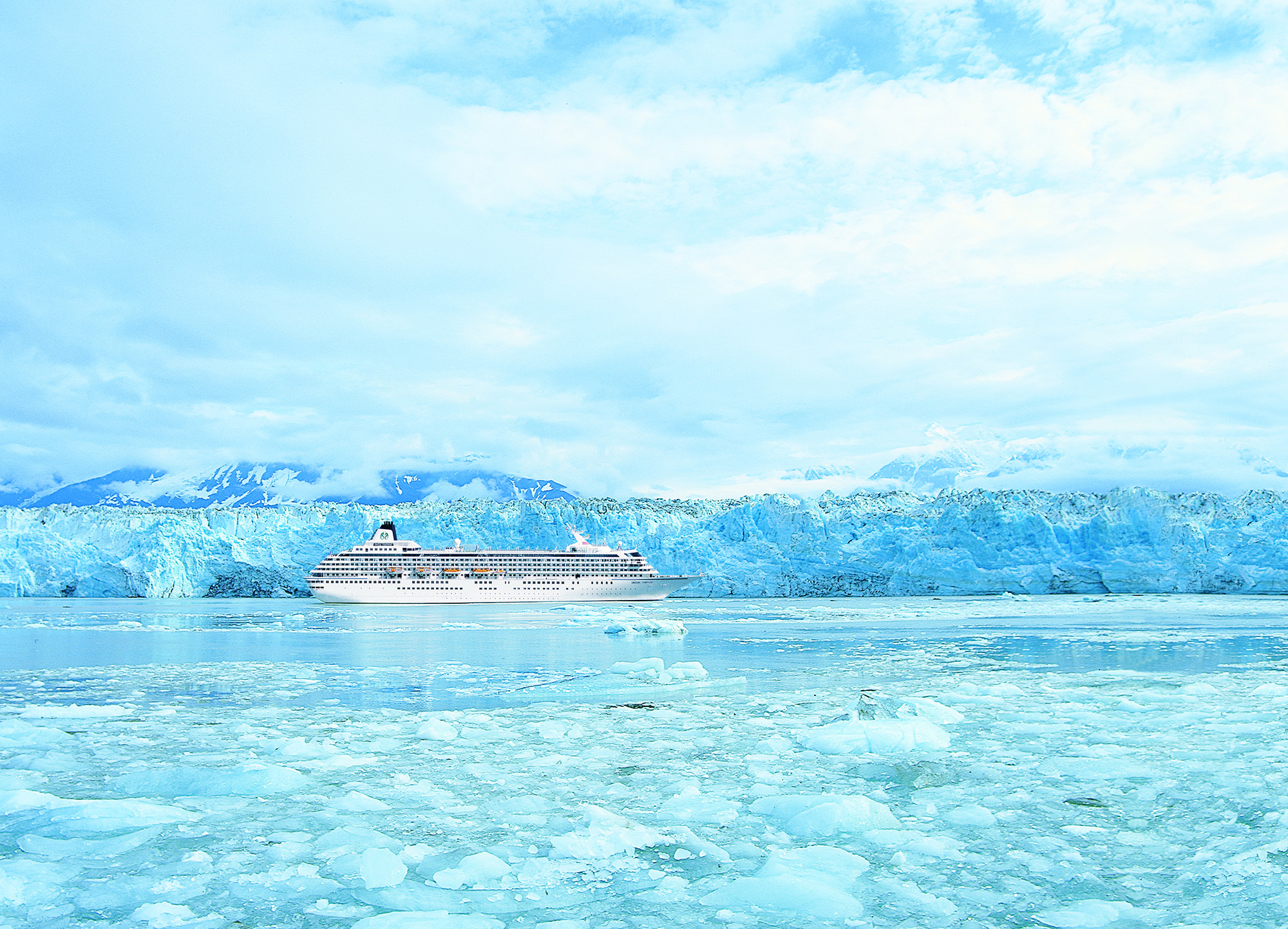 Crystal_Symphony_Alaska_Hubbard_Glacier.jpg