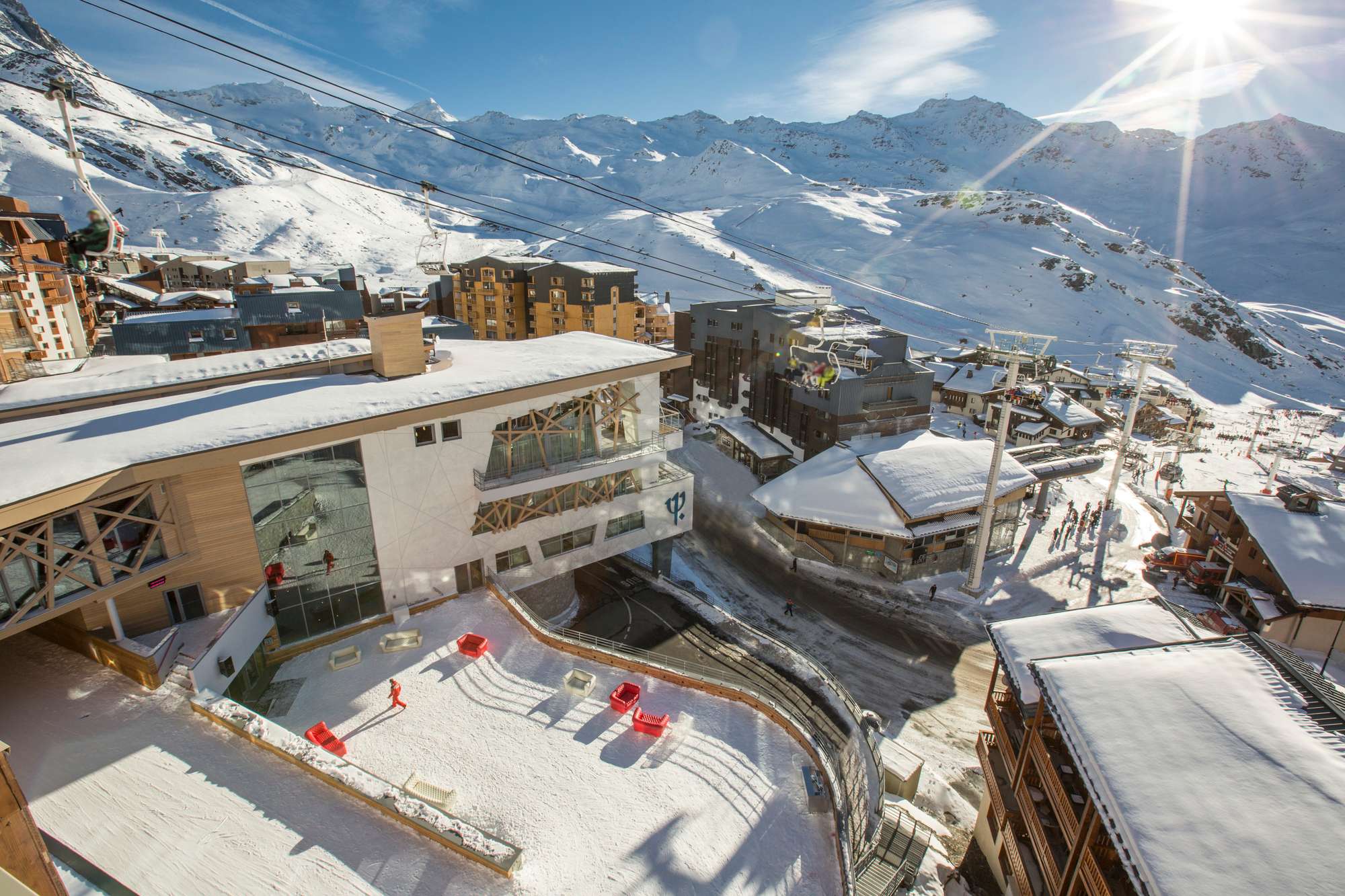 https_%2F%2Fns.clubmed.com%2Ficp%2F1-MEDIA%2F01.VILLAGES%2F1.3MONTAGNE%2FVAL-THORENS-SENSATIONS%2F48-PHOTOS%2FVTHCA115059.jpg