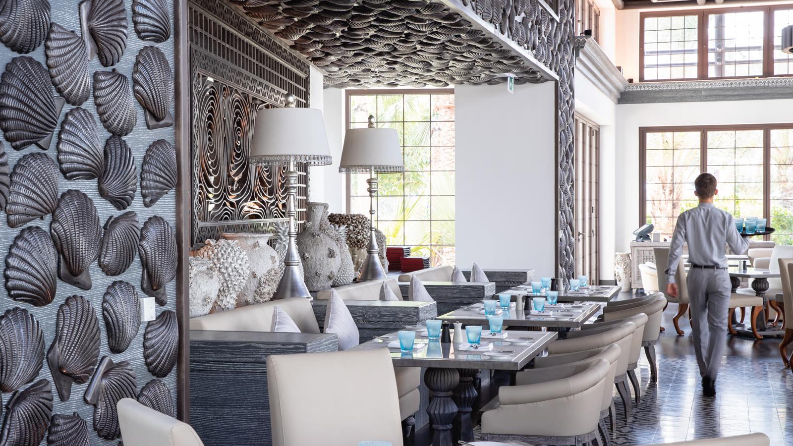 jumeirah-al-naseem-rockfish-interior-hero.jpg