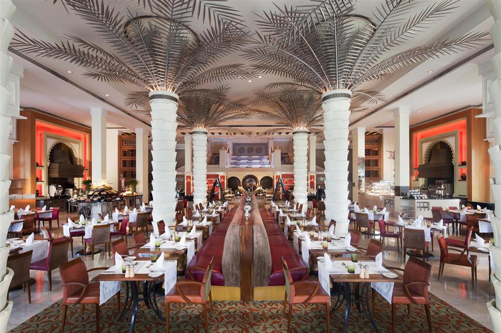 Jumeirah Al Qasr Dining.jpg