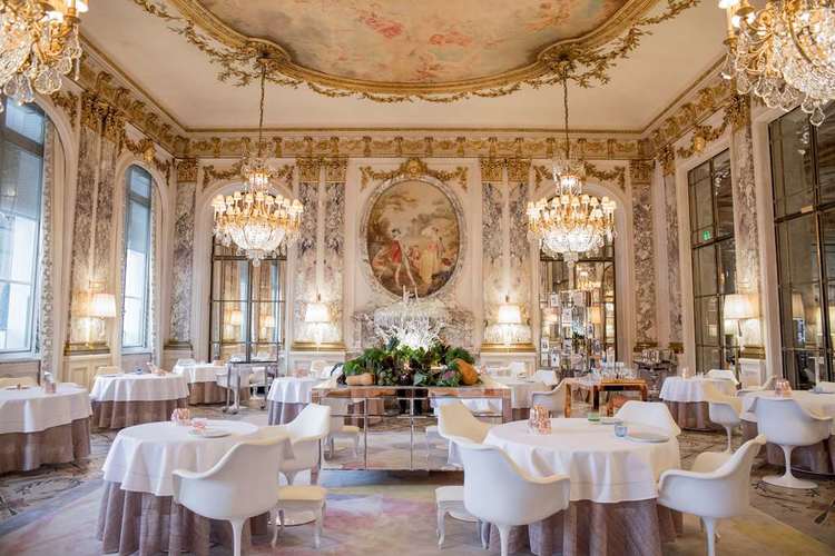 Le-Meurice-dining.jpg