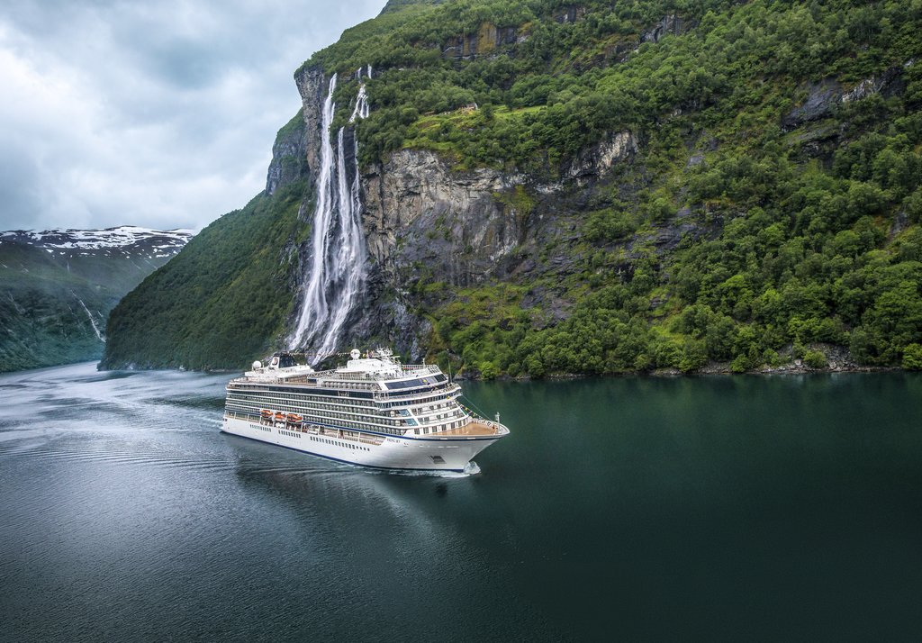 rsz_viking_cruises_ocean_ship.jpg