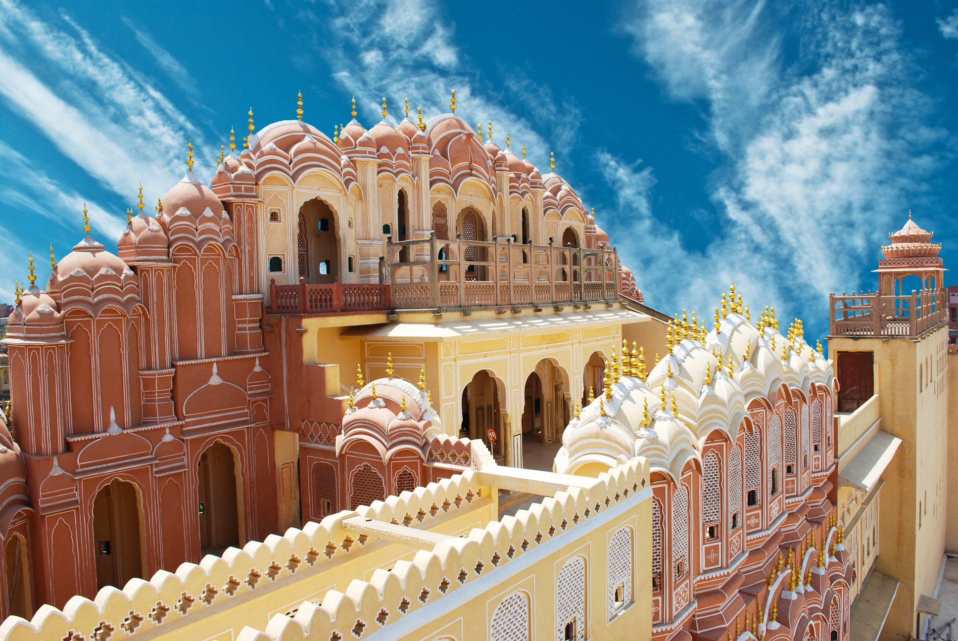 Hawa_Mahal_Jaipur.jpg