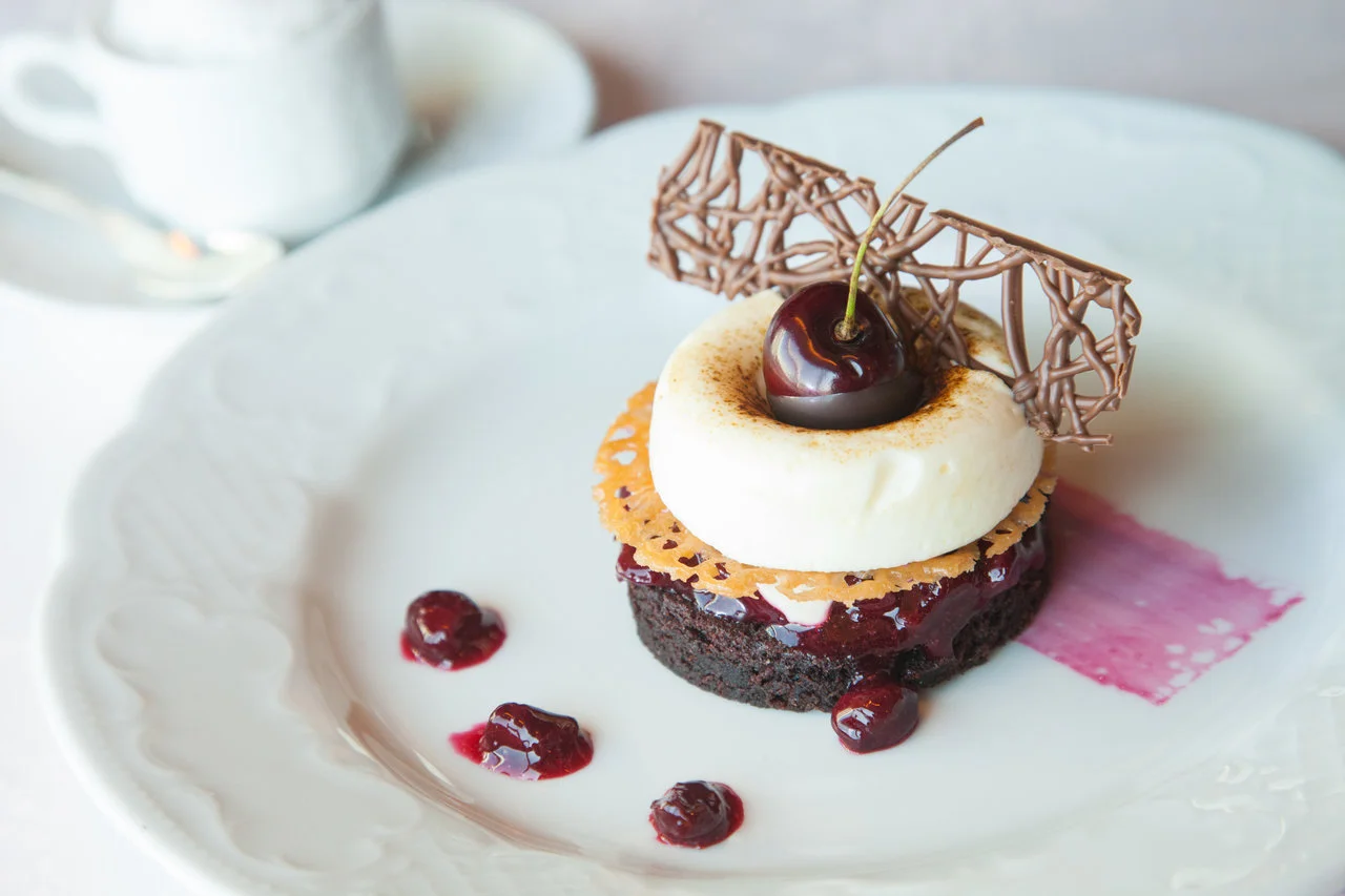 crystal_cruises_modern_cuisine_deconstructed_black_forest_cake.jpg