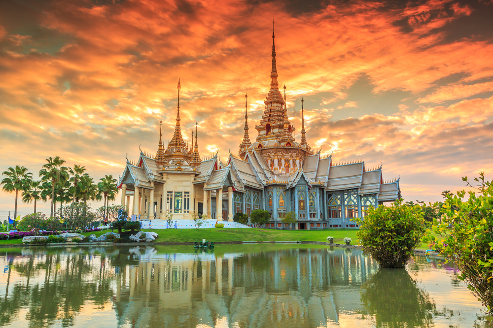 Temple Thailand.jpg