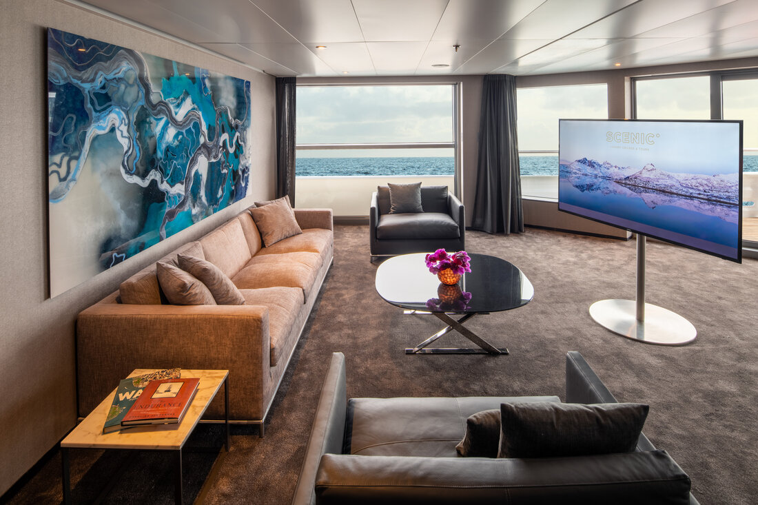 Scenic Eclipse Owners Penthouse Suite Lounge.jpg