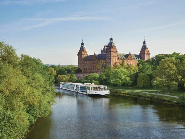 Europe is calling - now is the perfect time to book!