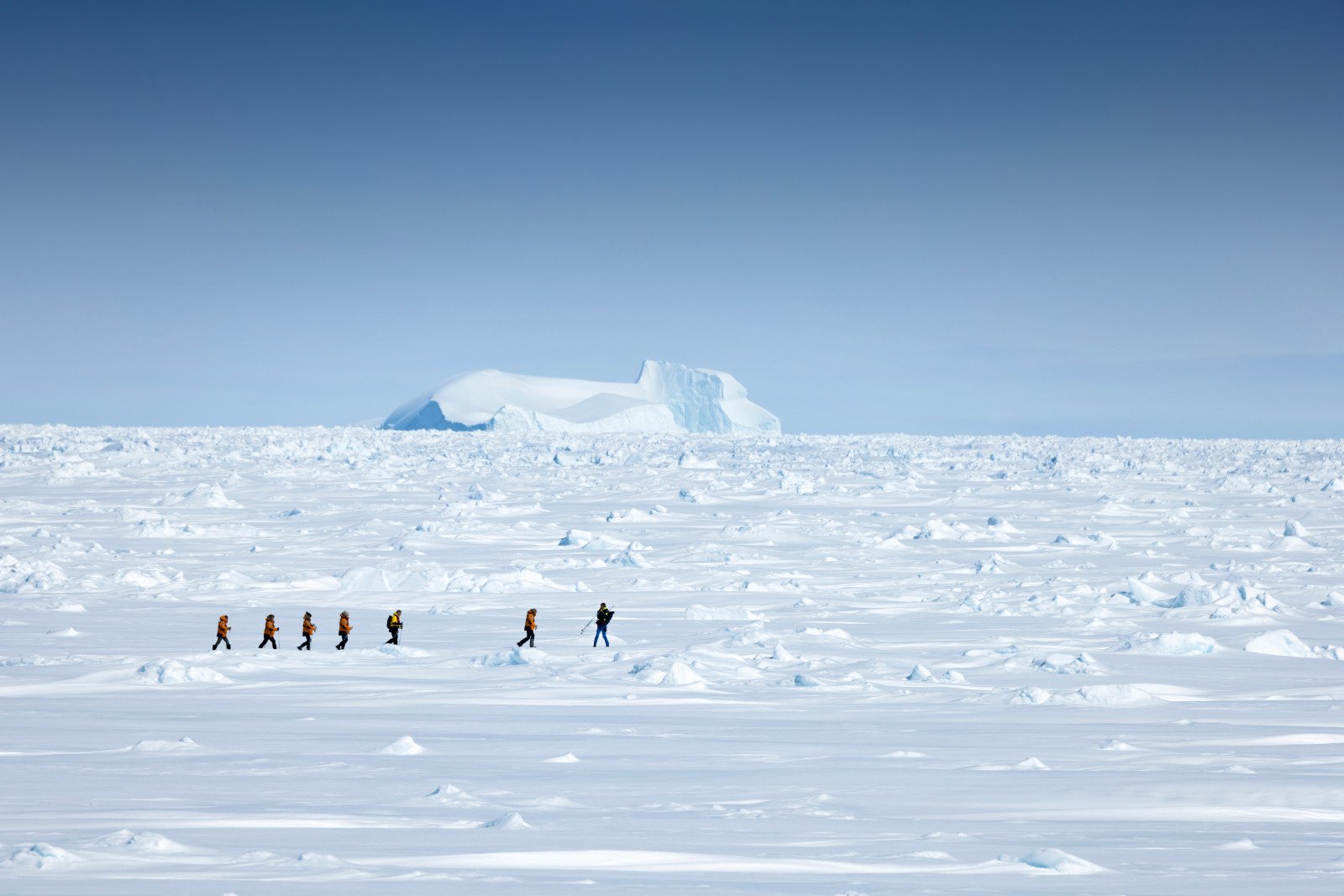 00027_CC150523_Polar_Hike_Greenland_©PONANT-Photo-Ambassador-Sue Flood.jpeg