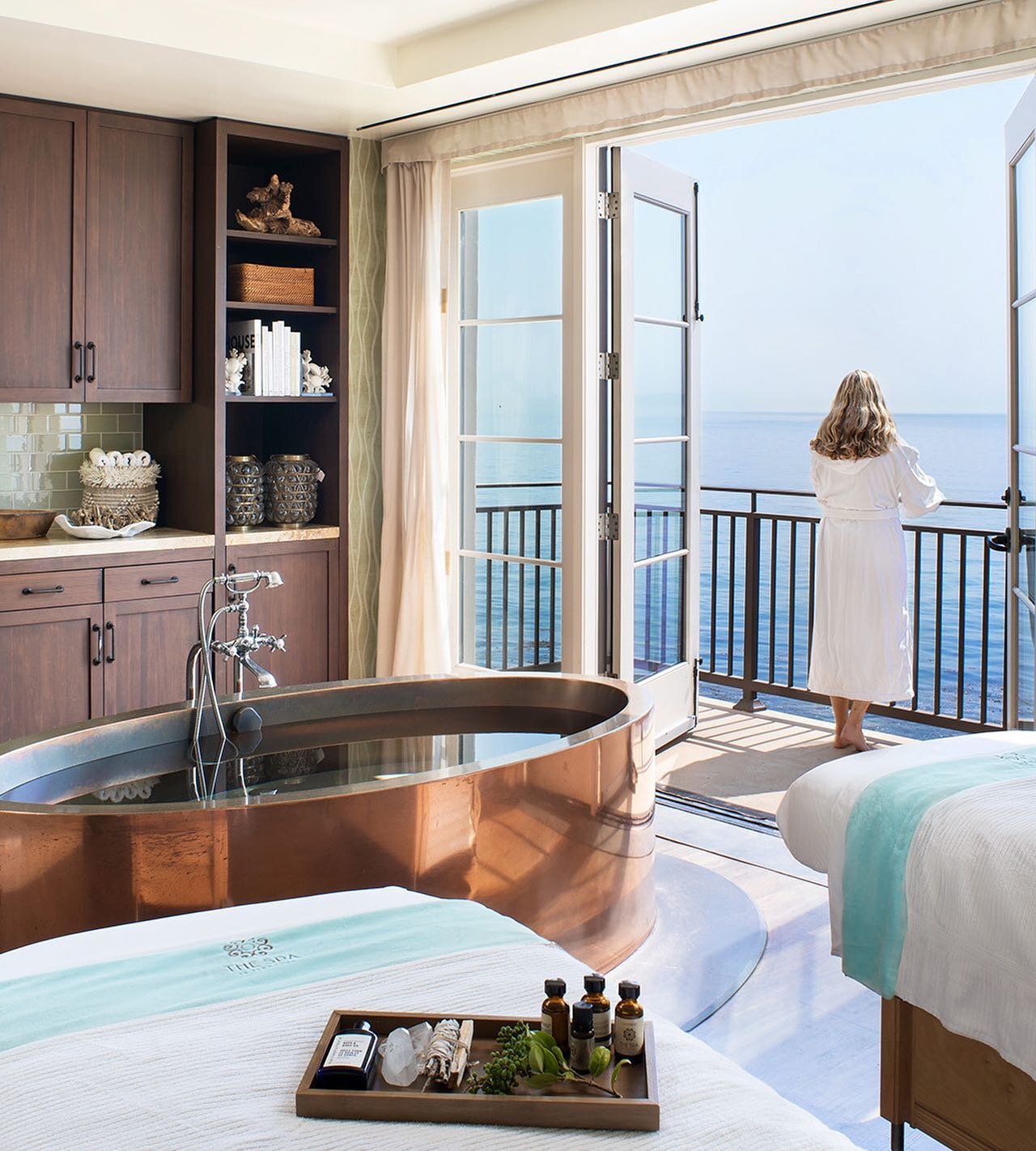 Your dream coastal retreat is just a click away 🌴 

Gourmet dining, rejuvenating spa experiences and outdoor adventures await at Terranea Resort. 

Tap the link in our bio to explore more! 🧖&zwj;♀️ 

#TerraneaResort #CoastalGetaway #LimitedOffer #l