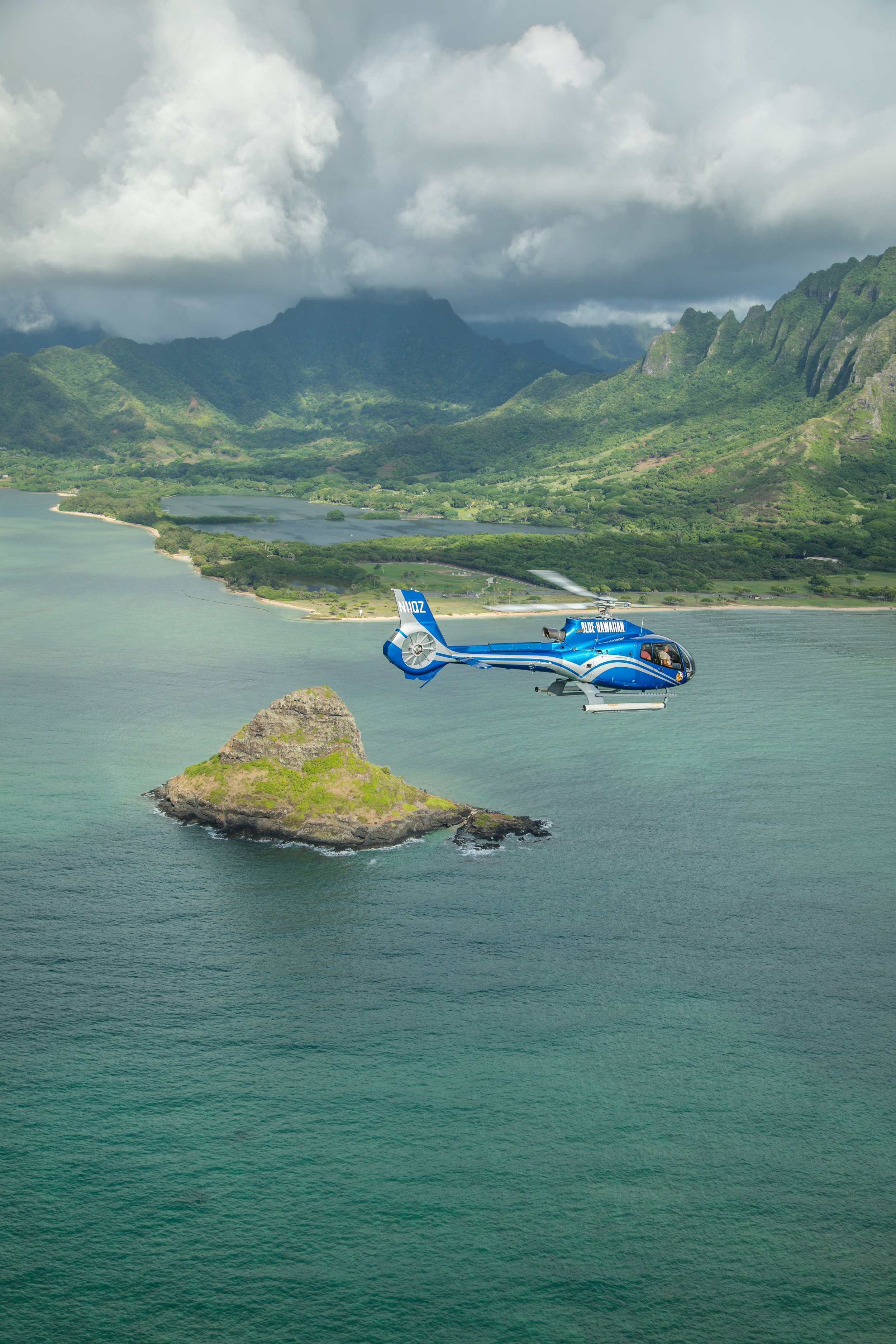 Blue Hawaiian Helicopter - Mokoli‘i Island & Koolau Mountains.jpg