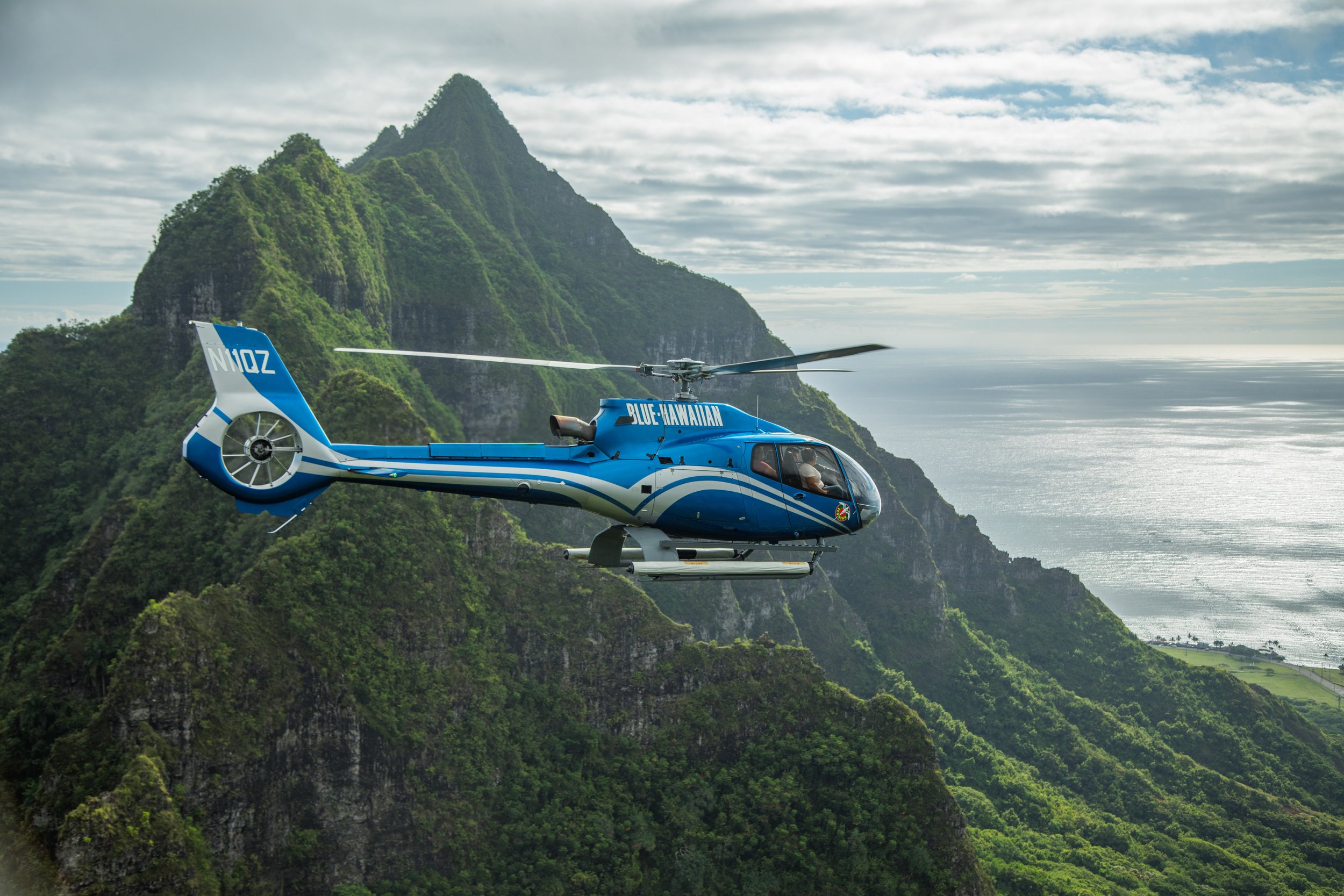 Blue Hawaiian Helicopter.jpg