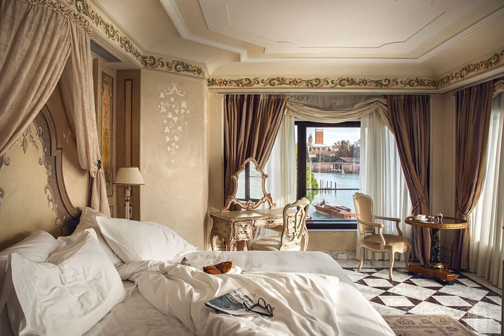 Digital Screen Res-CIP-ACC-SUI-98.jpg