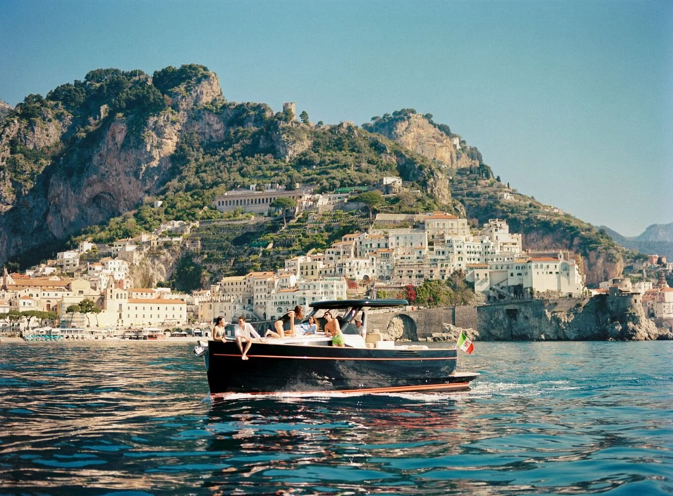 Digital Screen Res-CAR-LEI-280525-07.jpg