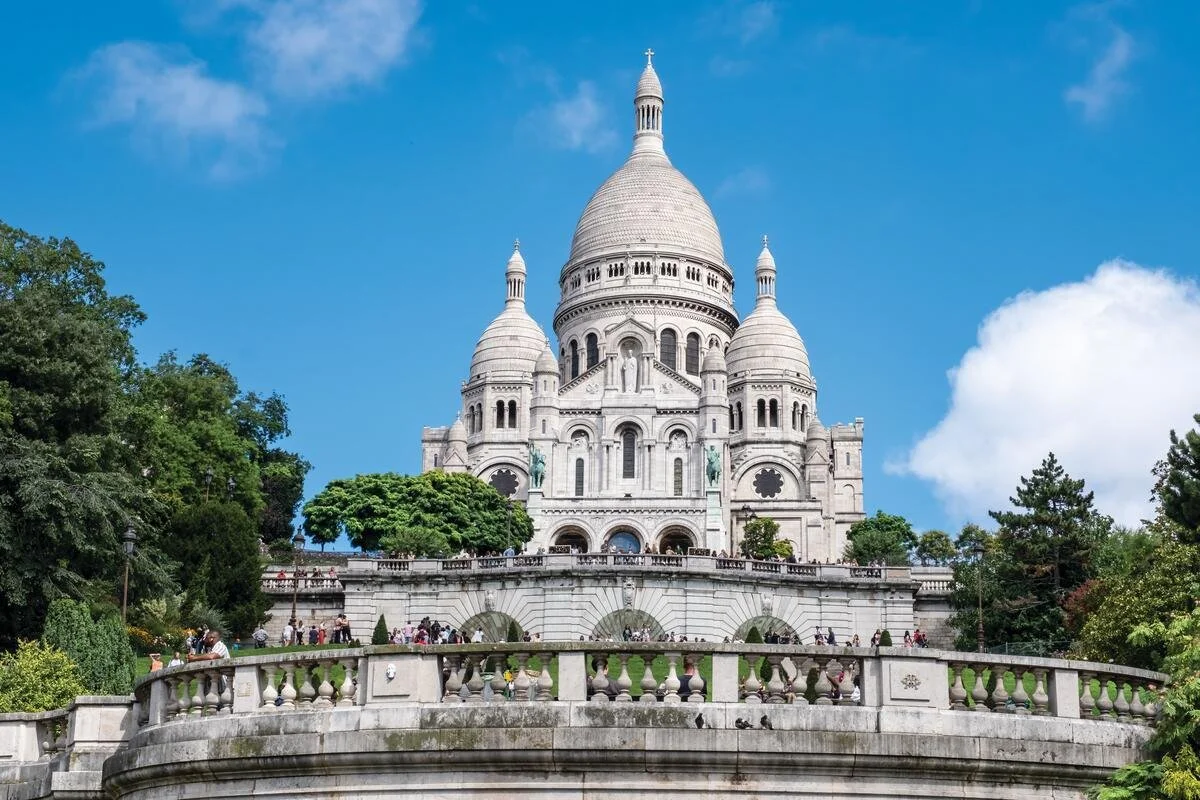 Montmarte_SacreCoeur_Paris_France_YL_Bridges_2023 010 Medium res.jpg