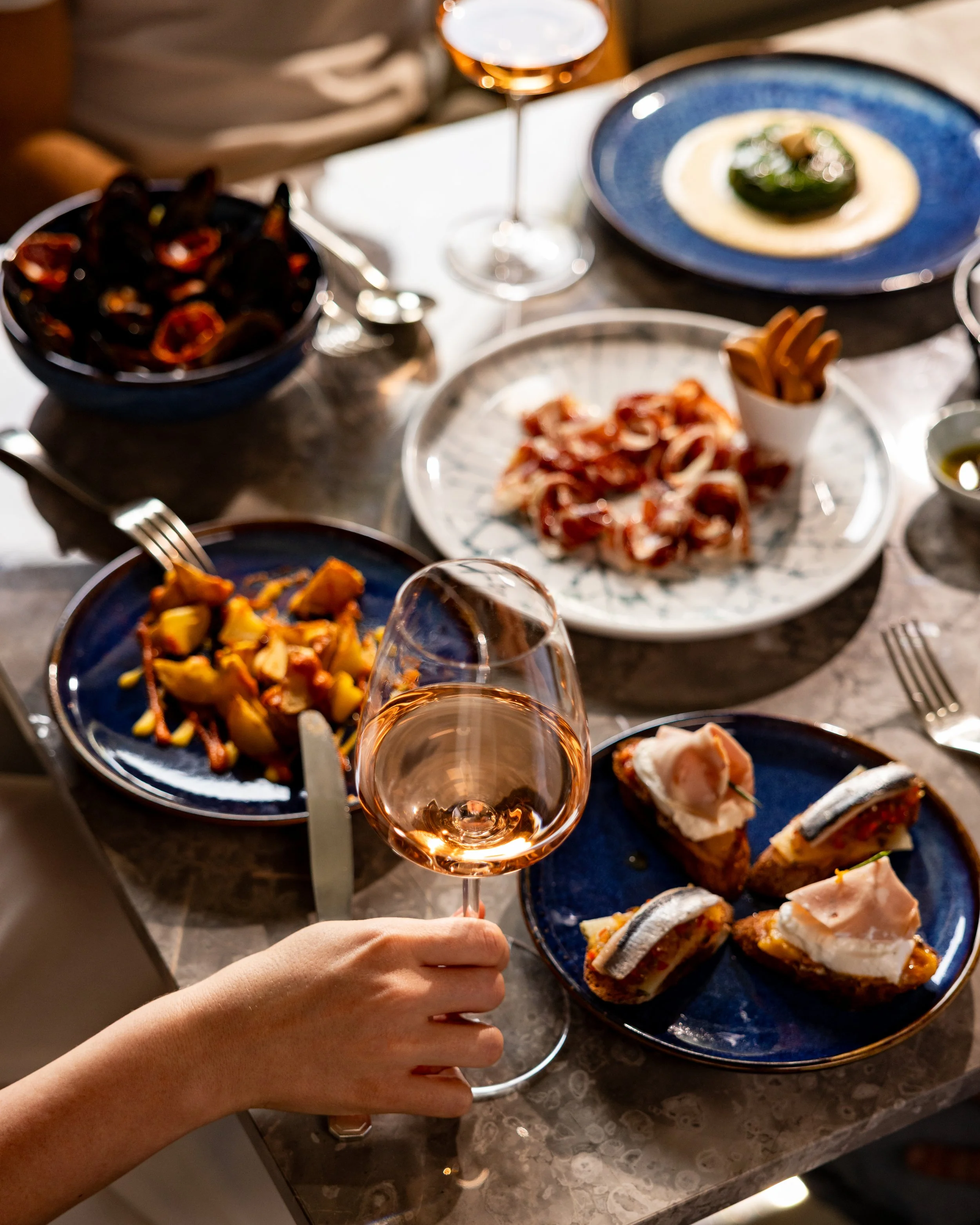 Yacht Club HR-36.jpg