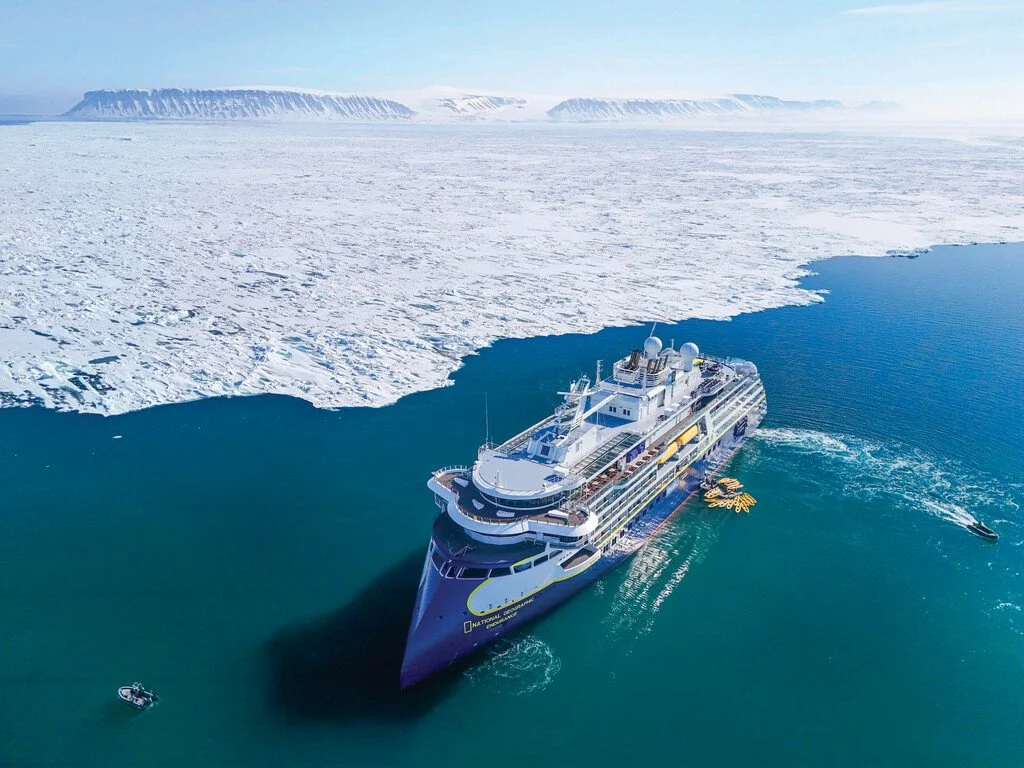 Medium RGB-LEX-Norway Svalbard rs202401.jpg