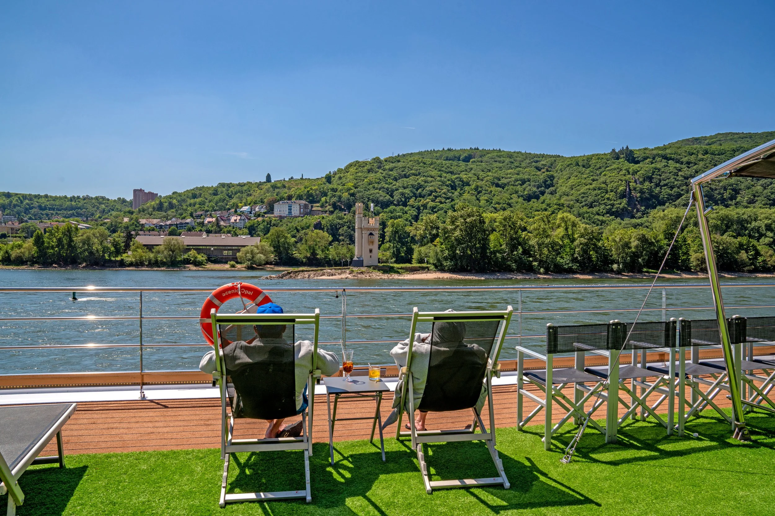 SCER_Sundeck_The_Rhine_Gorge_4.jpg