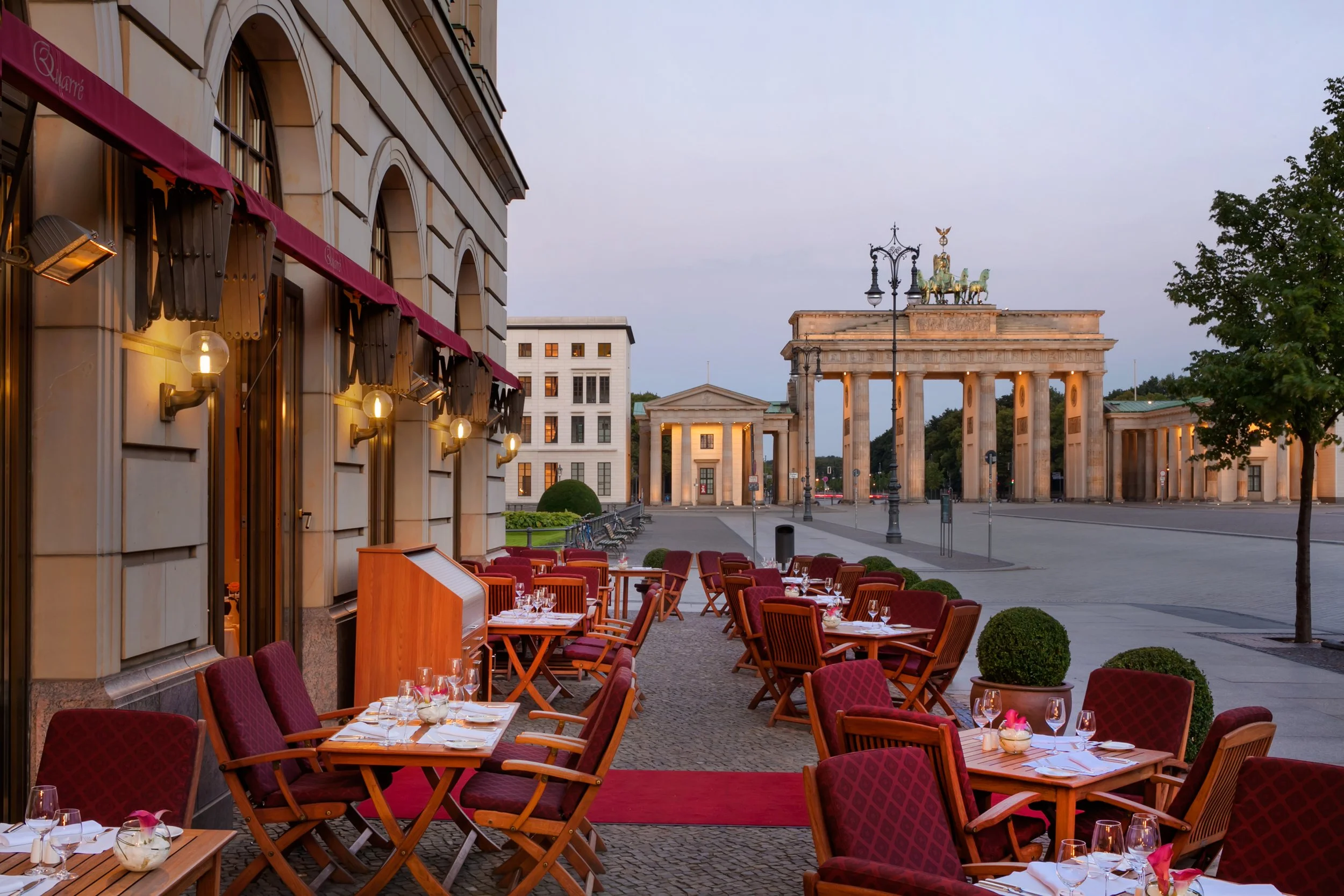 KIBER2_Brasserie Quarre Trerrace.jpg