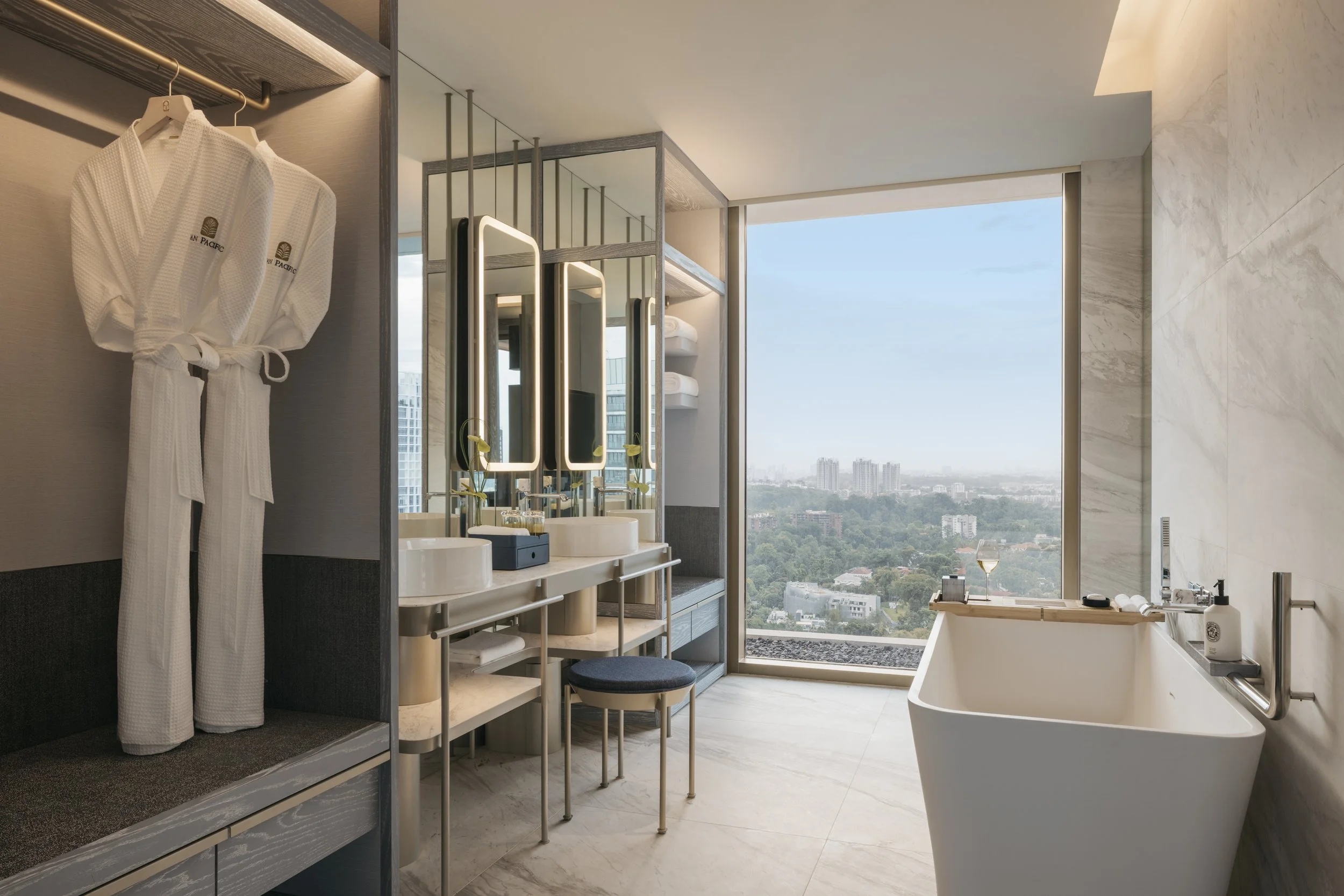Pan Pacific Orchard_Cloud Terrace Suite_Bathroom_1.jpg