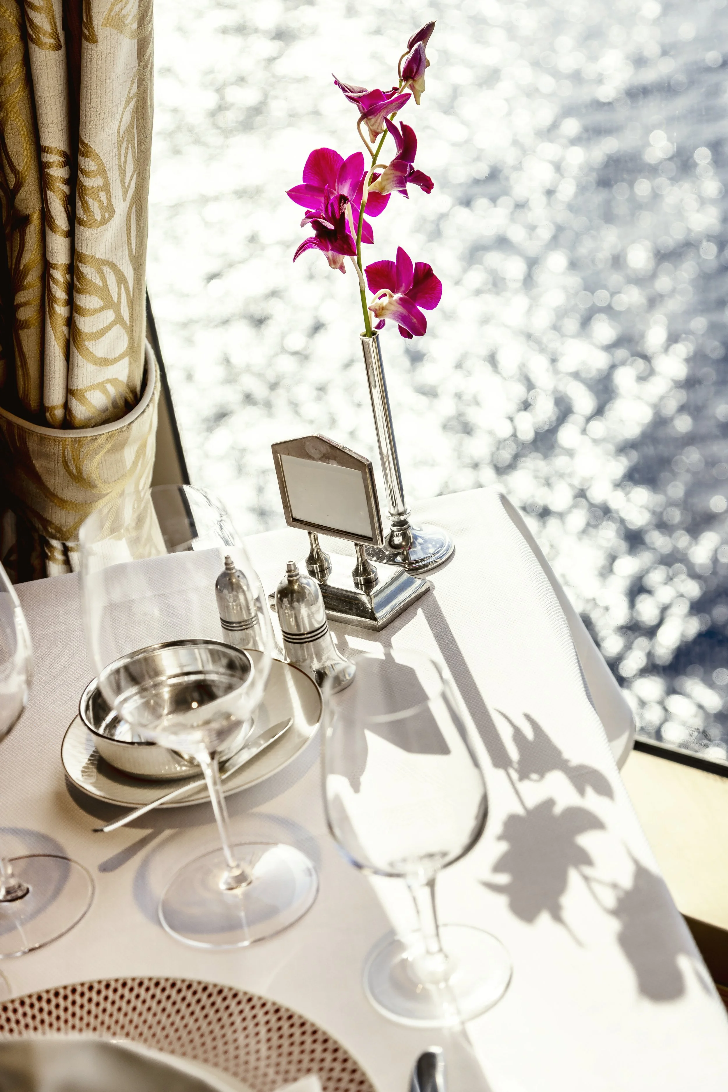 11442_Cunard_QE_The Queens Grill-9_Colour.jpg