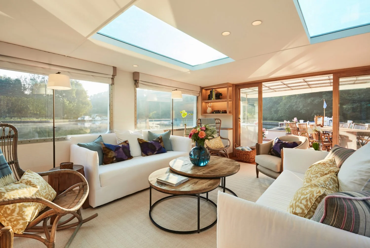 Afloat in France Lilas Lounge Area.jpg