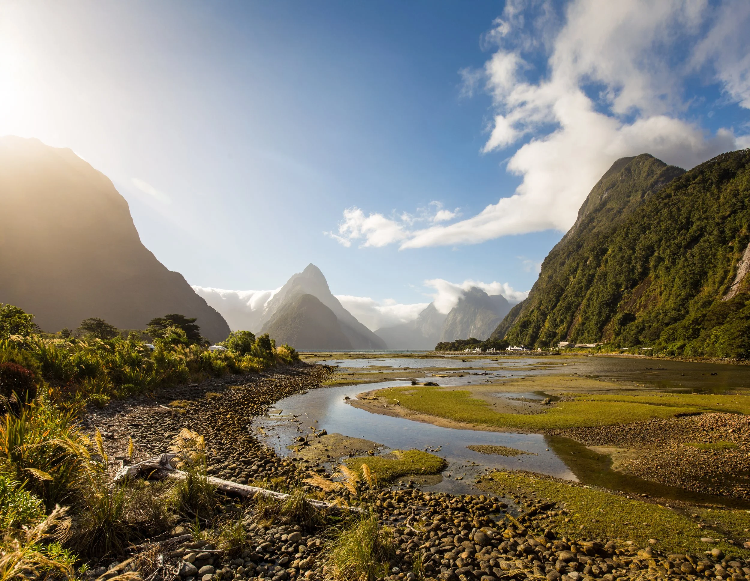 (C)TCS_GI_MilfordSound-515663656.jpg