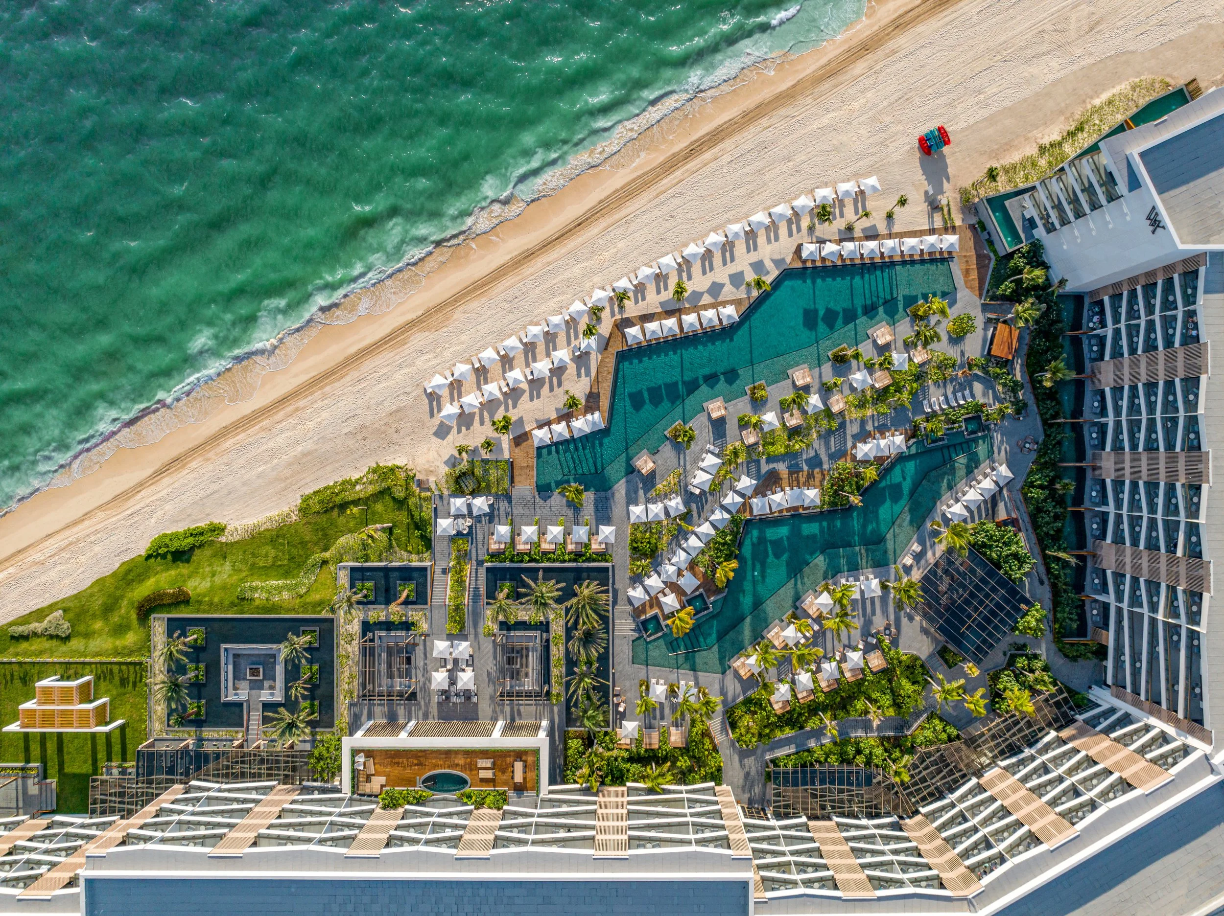 Aerial Waldorf Astoria Cancun-112914.jpg
