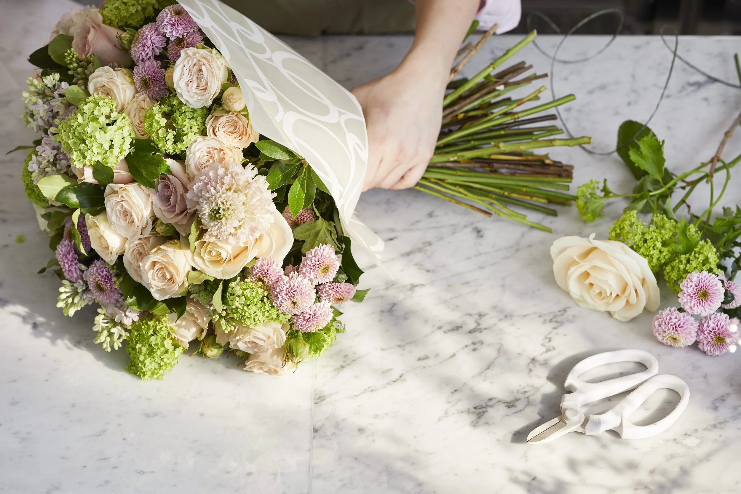 The Dorchester_Cake and Flowers_ Cakes and Flowers_ dorchester Collection (5).jpg