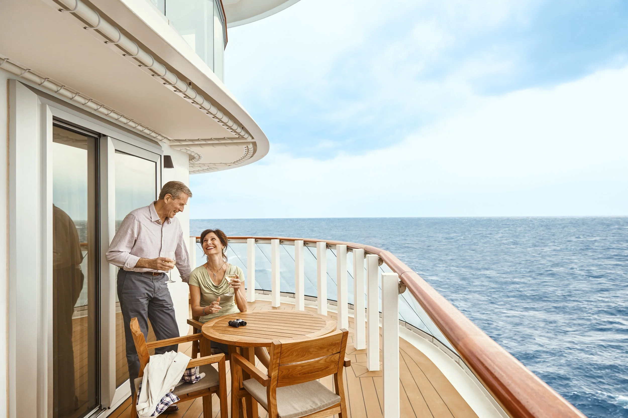 Explorer-Suite-Star-Balcony-Veranda-Couple.jpg