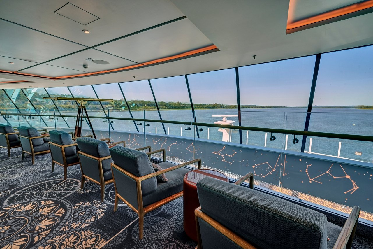 Explorers-Lounge-MSP-Ship-River-View.jpg
