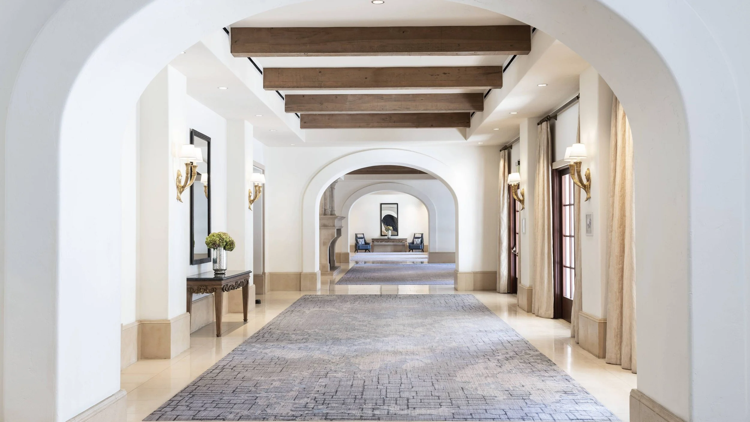 sbarz-ballroom-foyer-7457-hor-wide.jpg