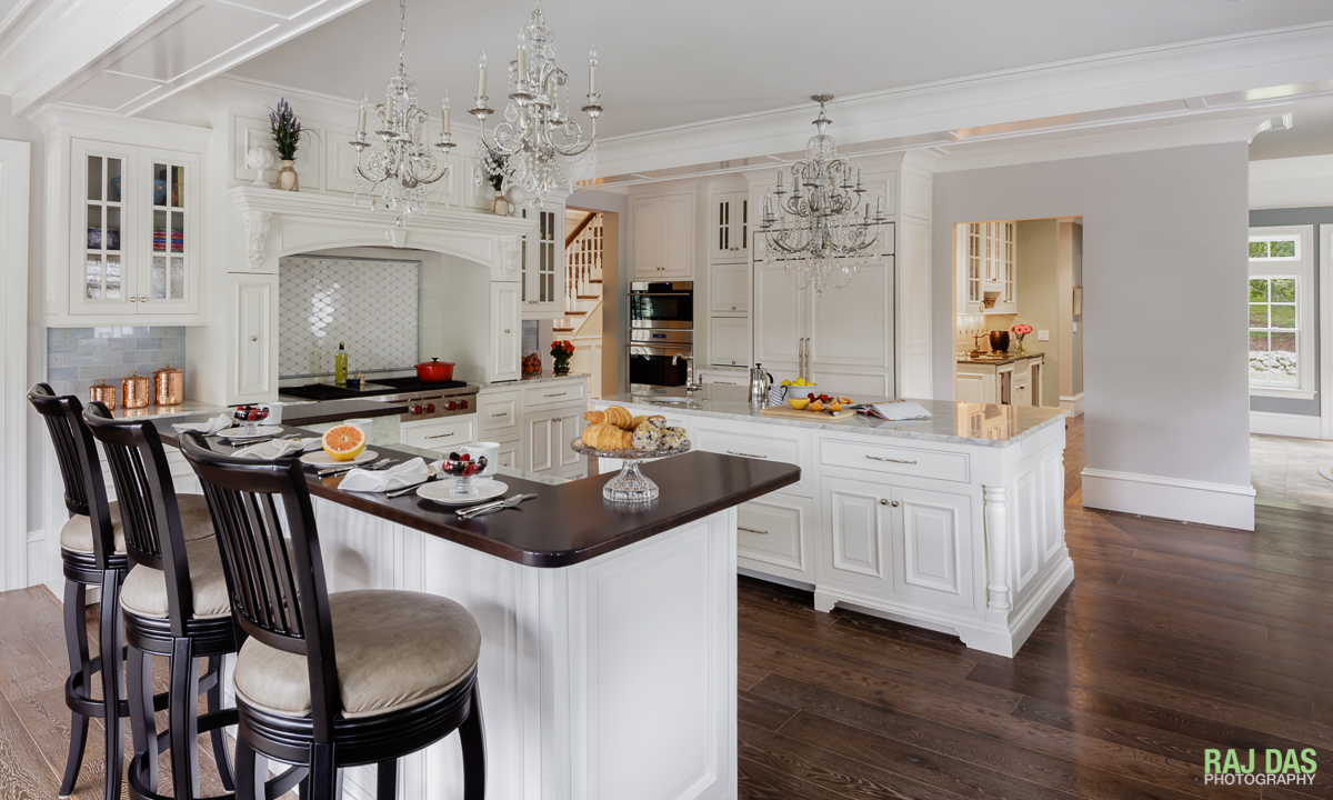 A view of the kitchen