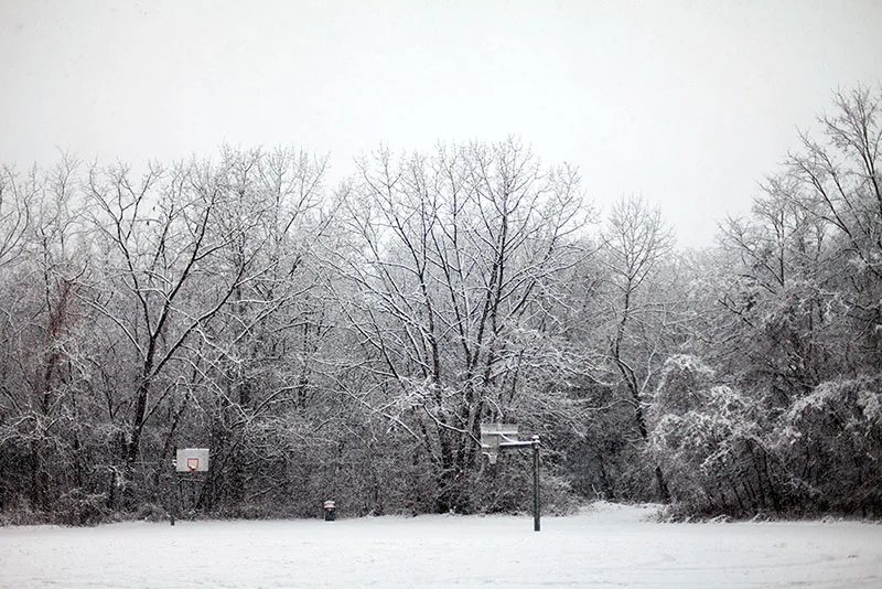 Basketball-court-snow.jpg