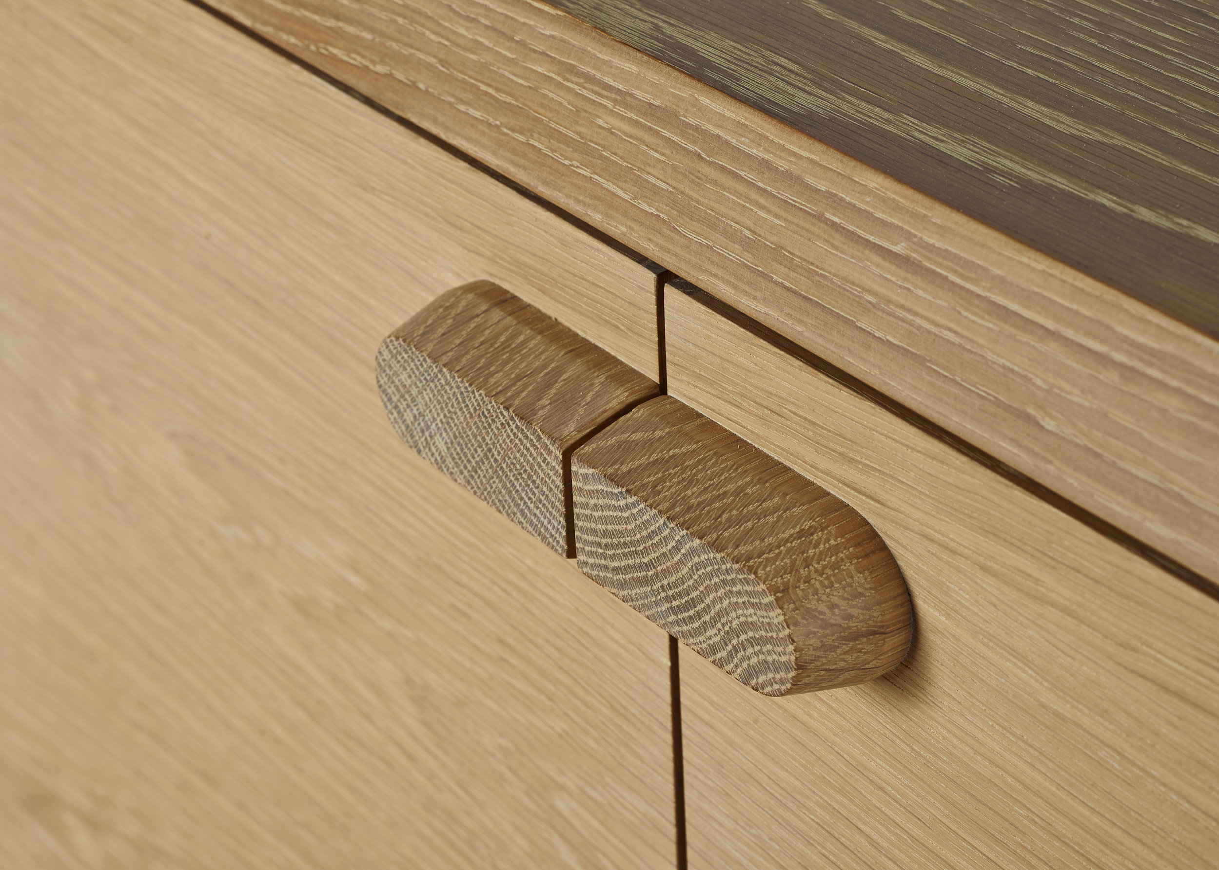 Djuna-Desk and Credenza4706.jpg