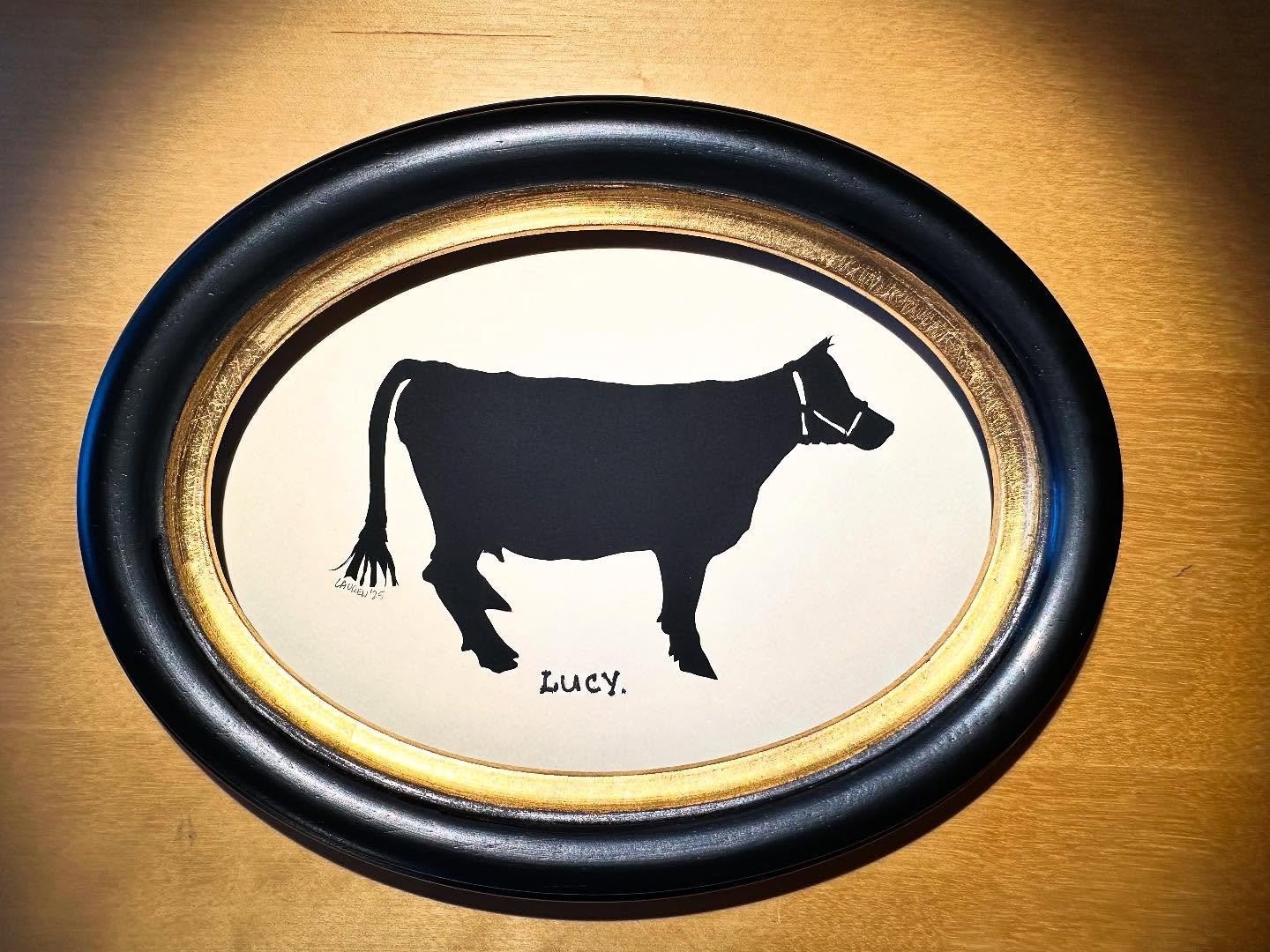 &ldquo;Lucy&rdquo;&rsquo;s human mom was heartbroken to lose her dear cow friend, so she had me cut a silhouette portrait of her for her farmhouse. (Yes, a real farmhouse).
.
Lucy the cow 🐄 had many animal friends, including Millie the pig 🐖 whom y
