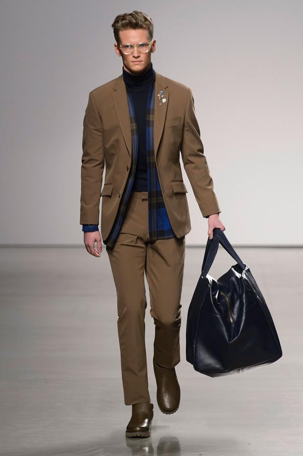 perry-ellis-mens-autumn-fall-winter-2015-nyfw39.jpg