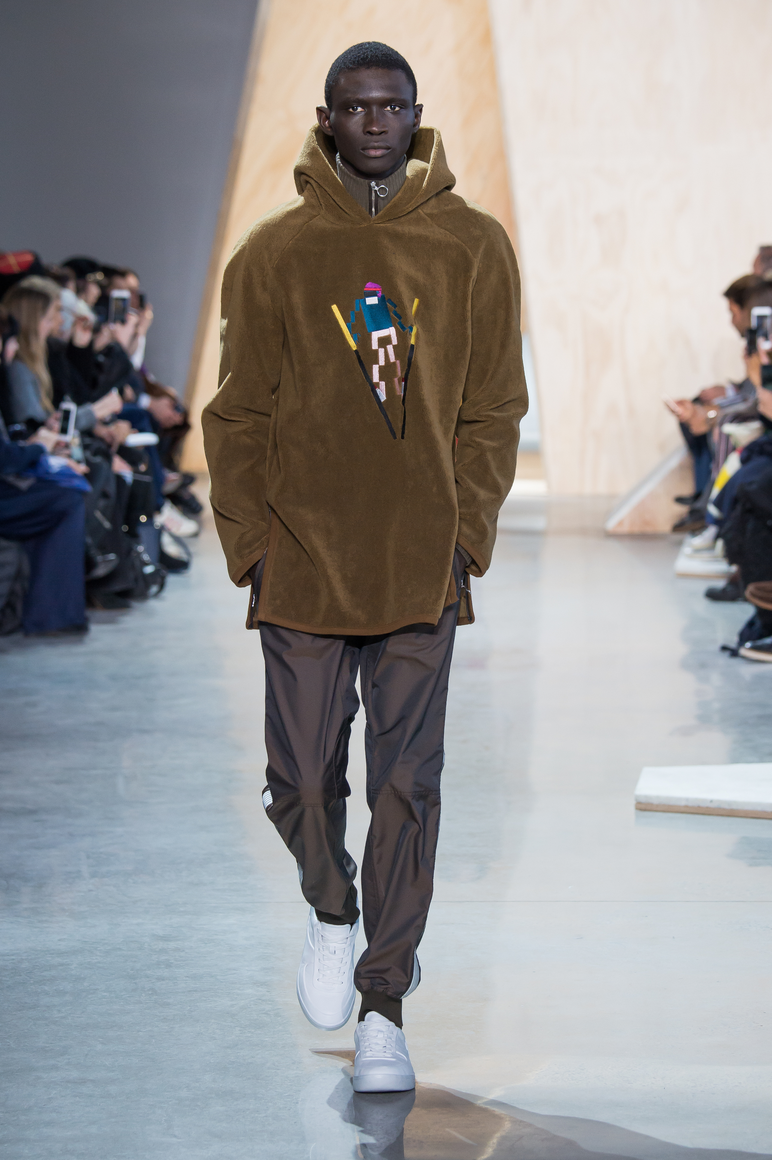 06_LACOSTE_FW16_NYFS_look_06.jpg