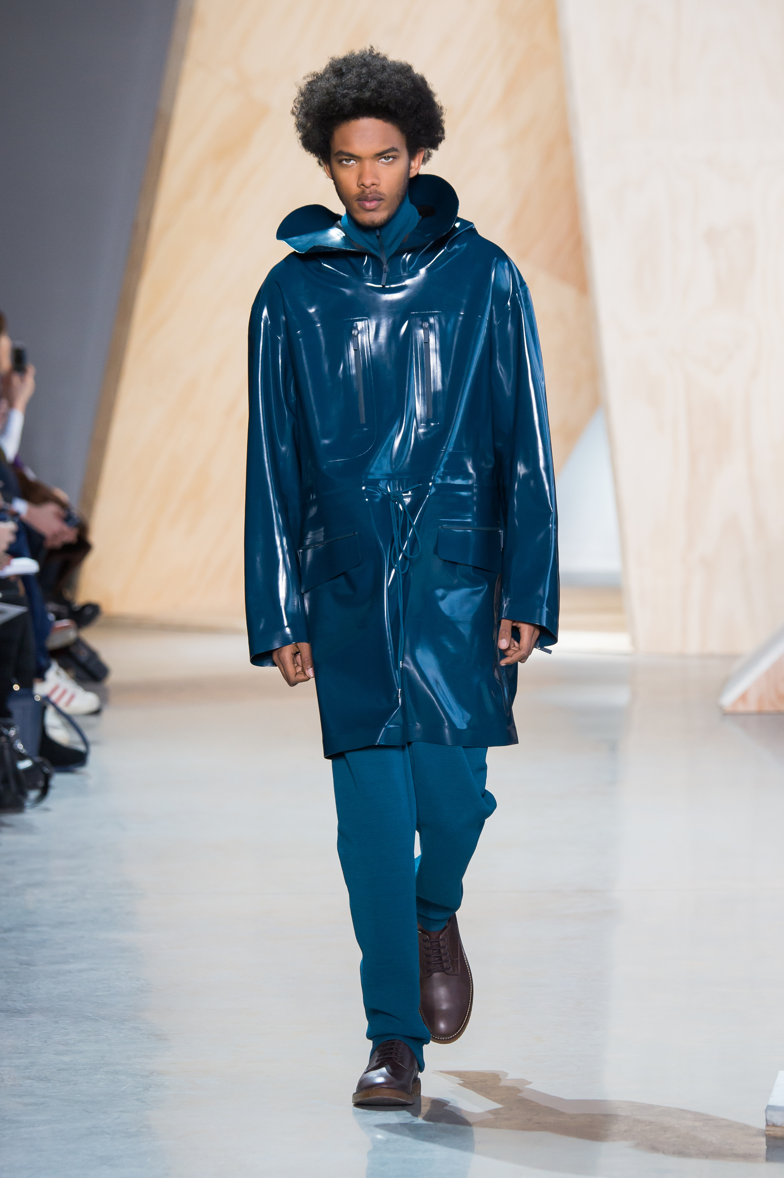 08_LACOSTE_FW16_NYFS_look_08.jpg