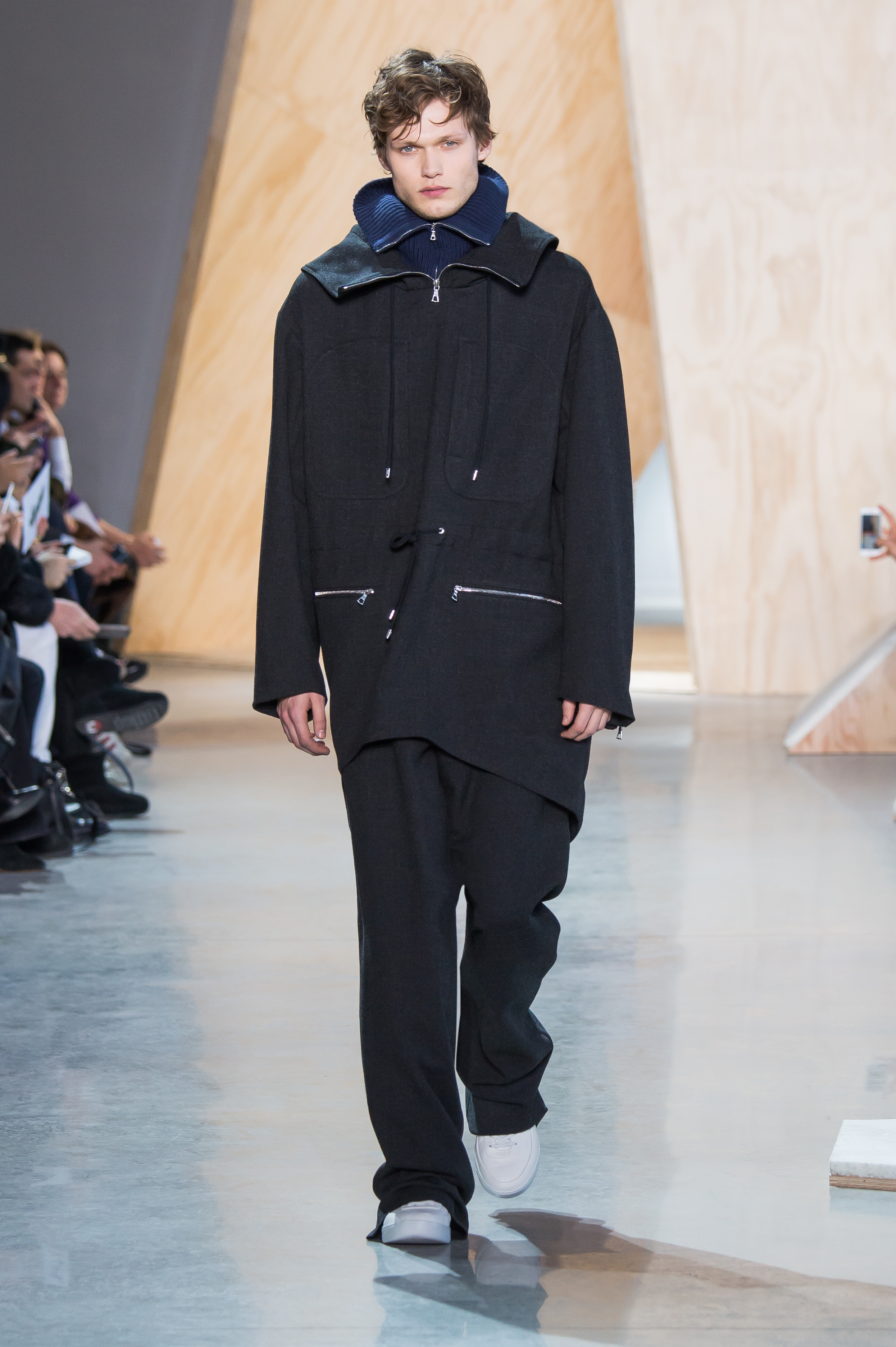 22_LACOSTE_FW16_NYFS_look_22.jpg