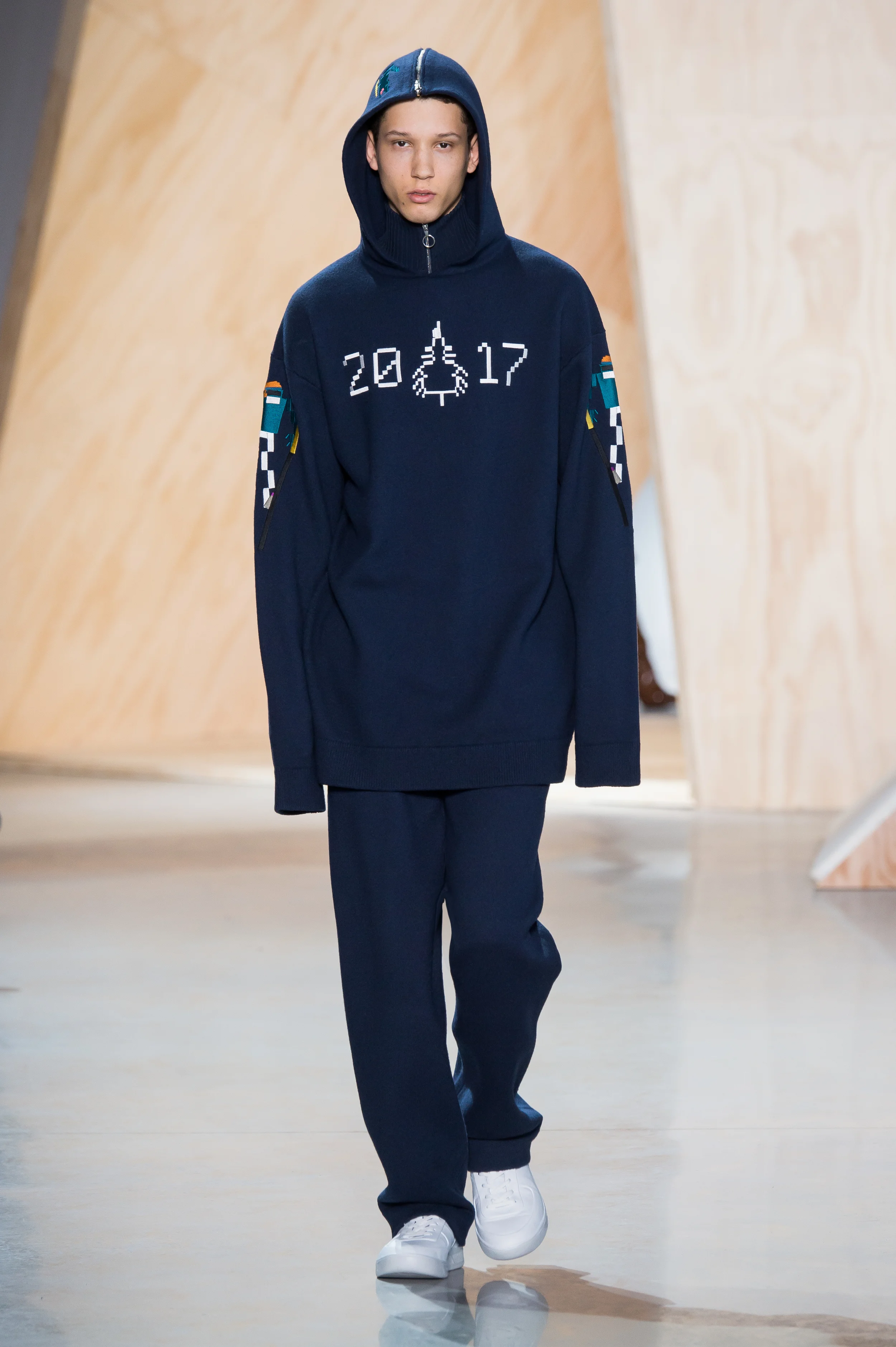 24_LACOSTE_FW16_NYFS_look_24.jpg