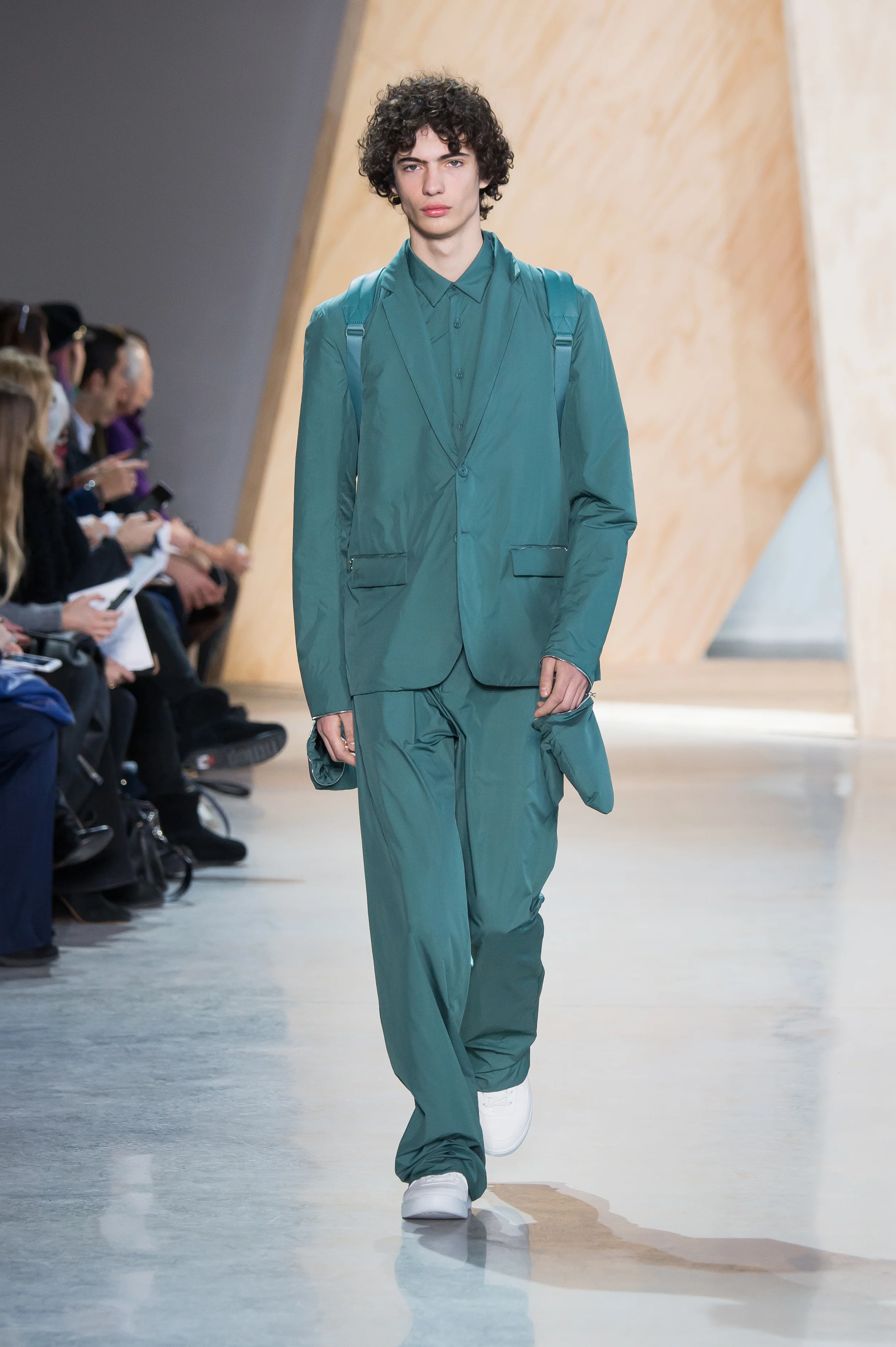 45_LACOSTE_FW16_NYFS_look_45.jpg