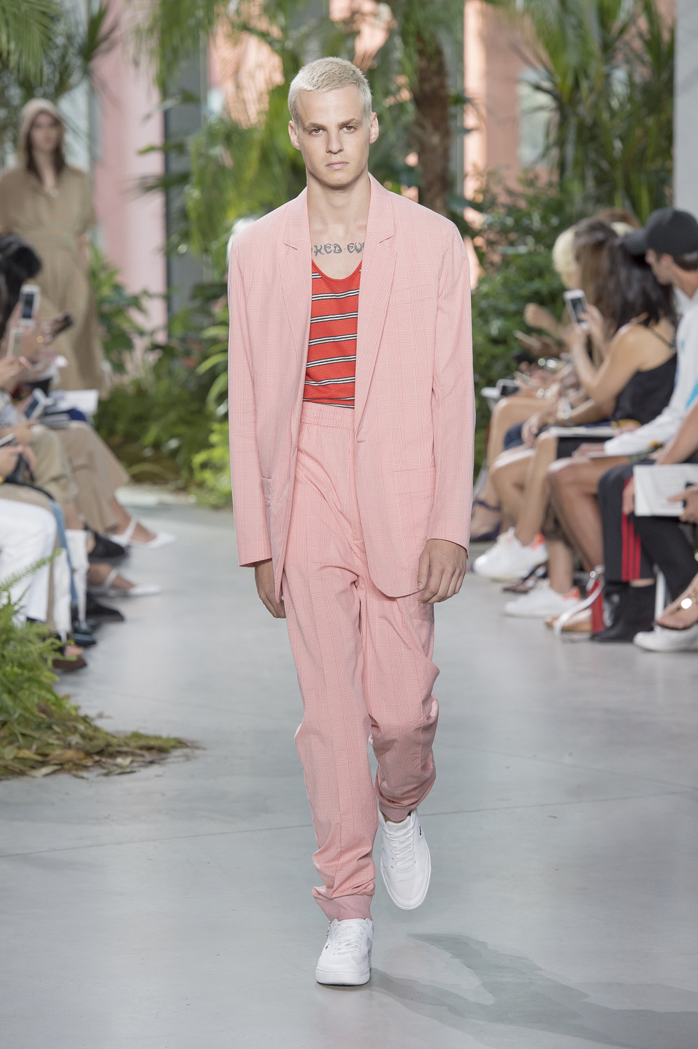 07_LACOSTE_SS17_NYFS_look_07.jpg