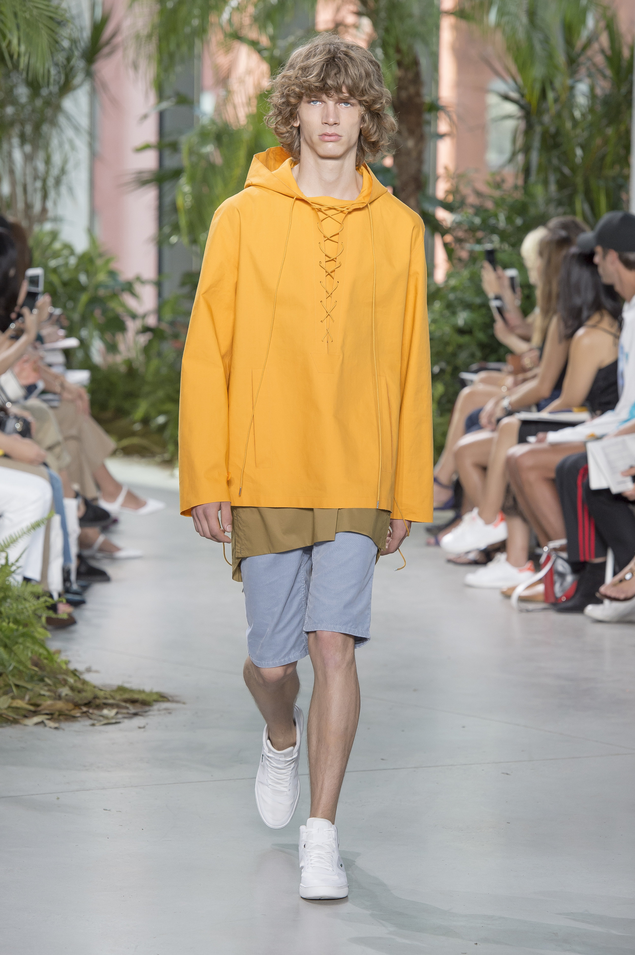 41_LACOSTE_SS17_NYFS_look_41.jpg