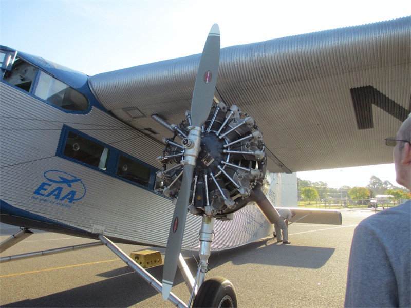 Tri-Motor 5.JPG