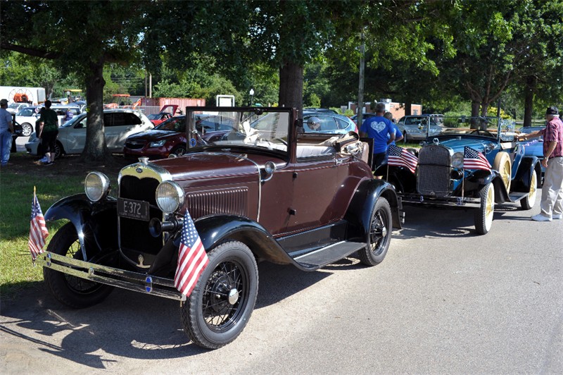 2017 Mem Day Parade 7.jpg