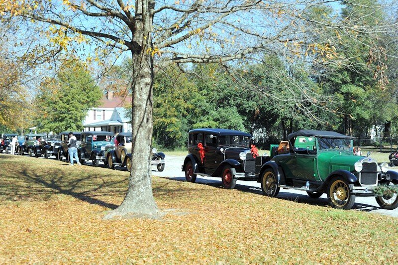 2019 Aiken Christmas Parade15.jpg